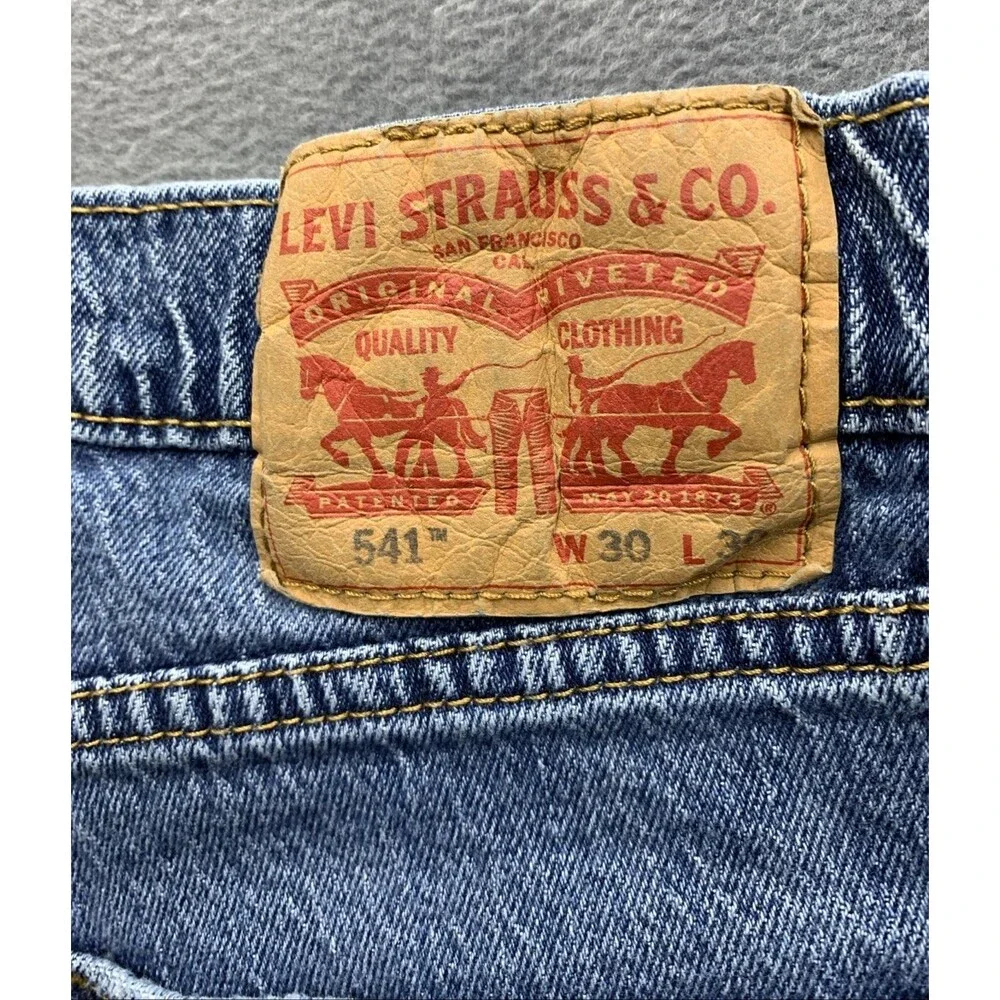 Levi's 541 Denim Jeans Men's Athletic Taper Blue Distressed Broken In Size 30X30